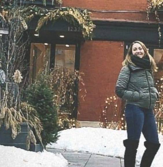 Meet your Posher, Florence - Picture 1 of 1